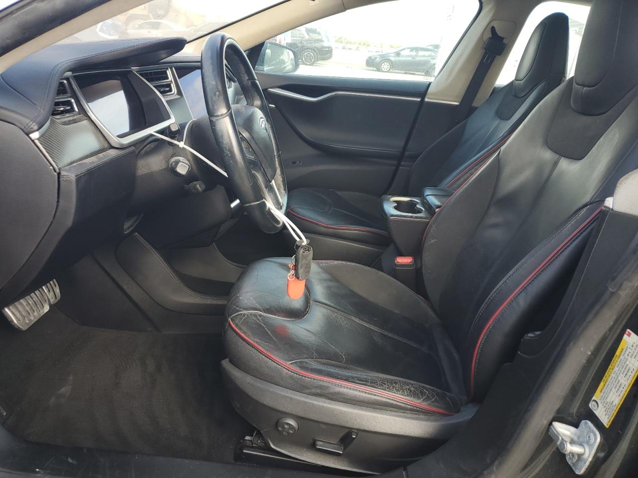 2013 Tesla Model S VIN: 5YJSA1CPXDFP10826 Lot: 82697845