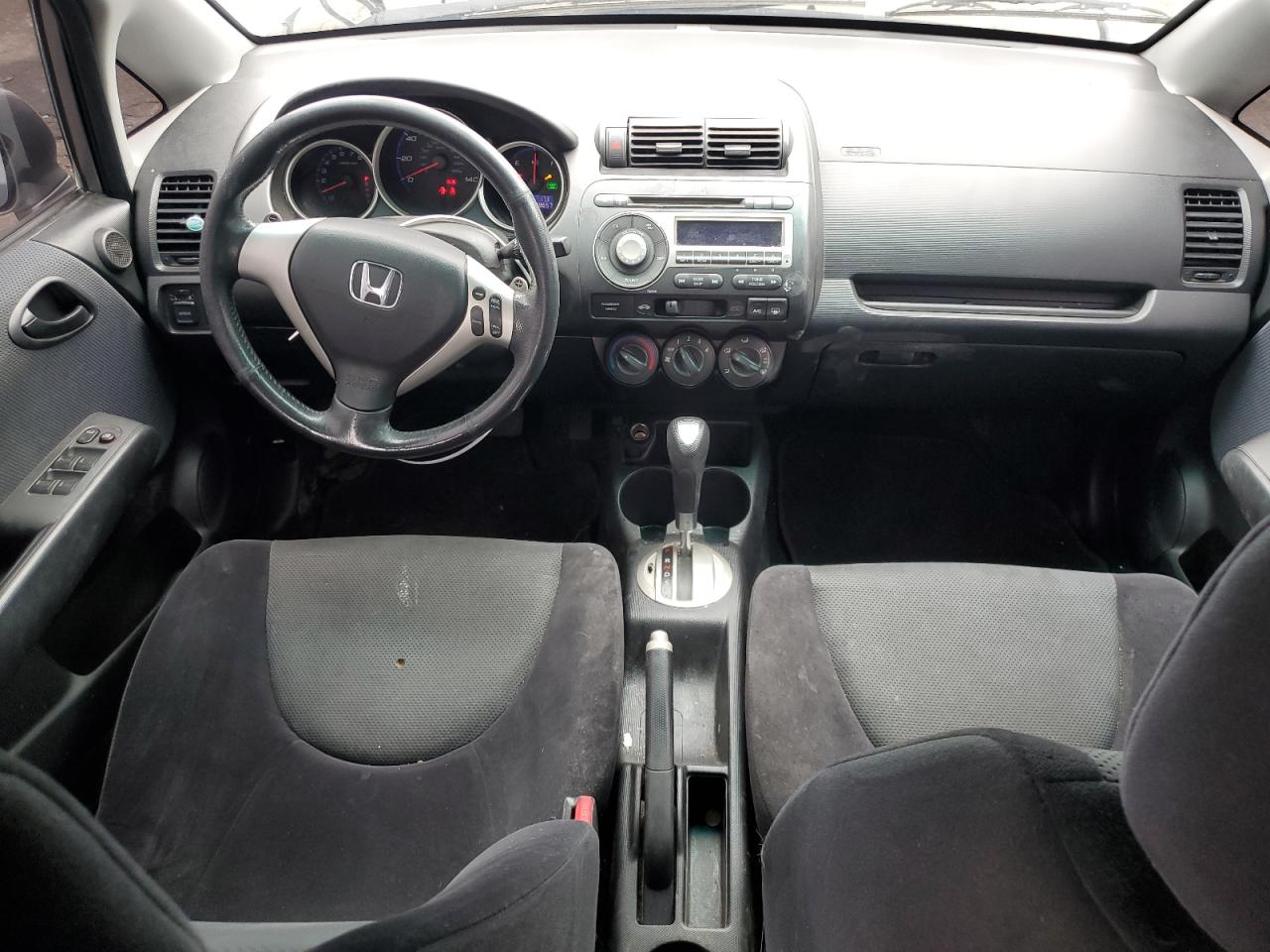 2007 Honda Fit S VIN: JHMGD38657S065629 Lot: 82334085