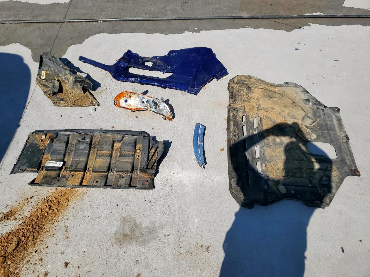 2015 Ford Escape S VIN: 1FMCU0F71FUA17134 Lot: 84613885