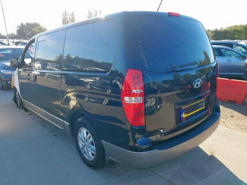 2017 HYUNDAI I800 SE CRDI 