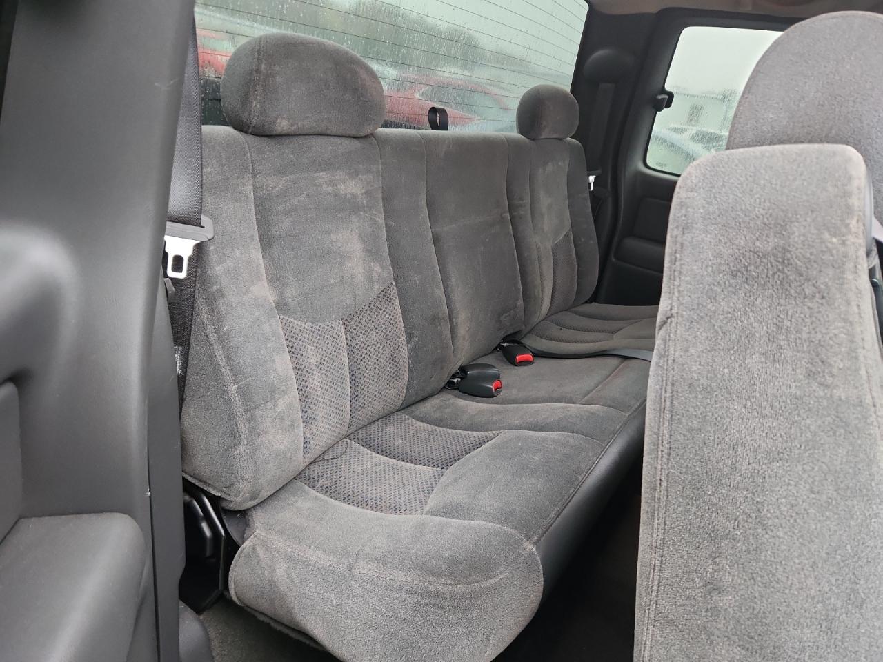 2003 Chevrolet Silverado C1500 VIN: 2GCEC19T031236530 Lot: 89663405