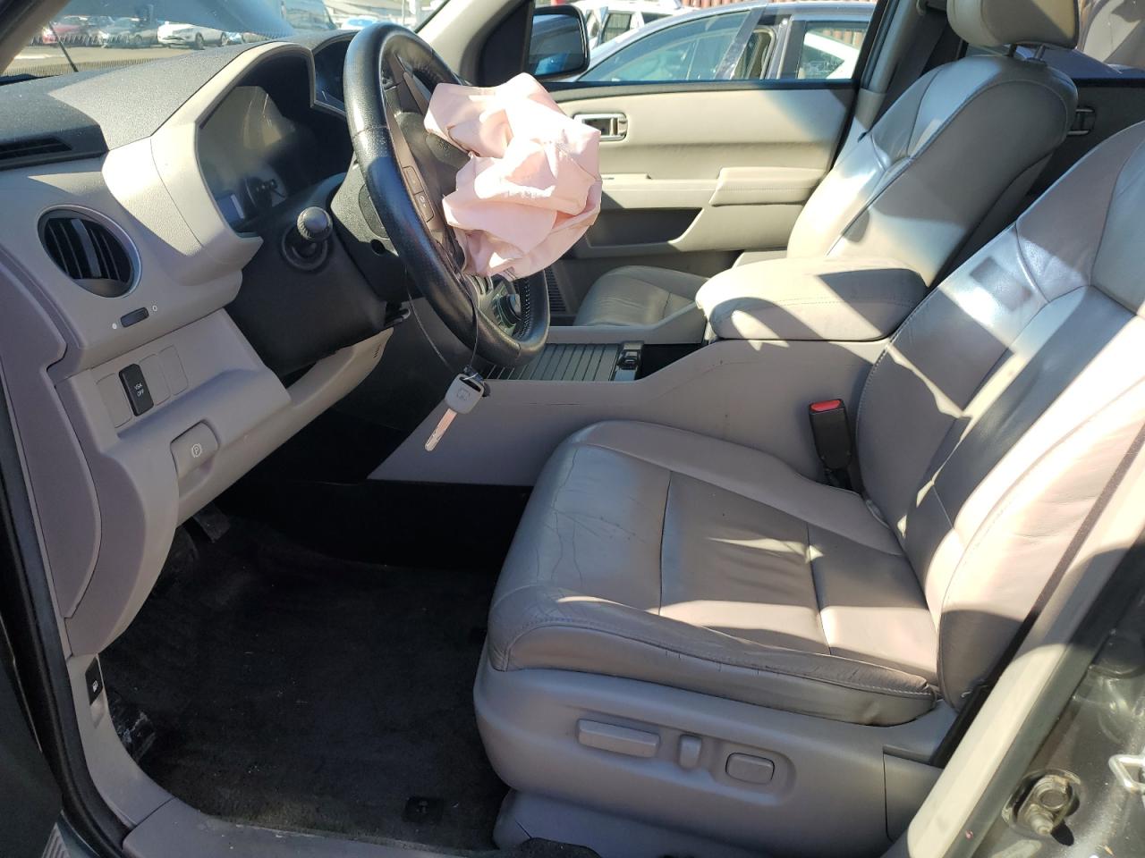 2011 Honda Pilot Exln VIN: 5FNYF4H70BB098252 Lot: 87081945