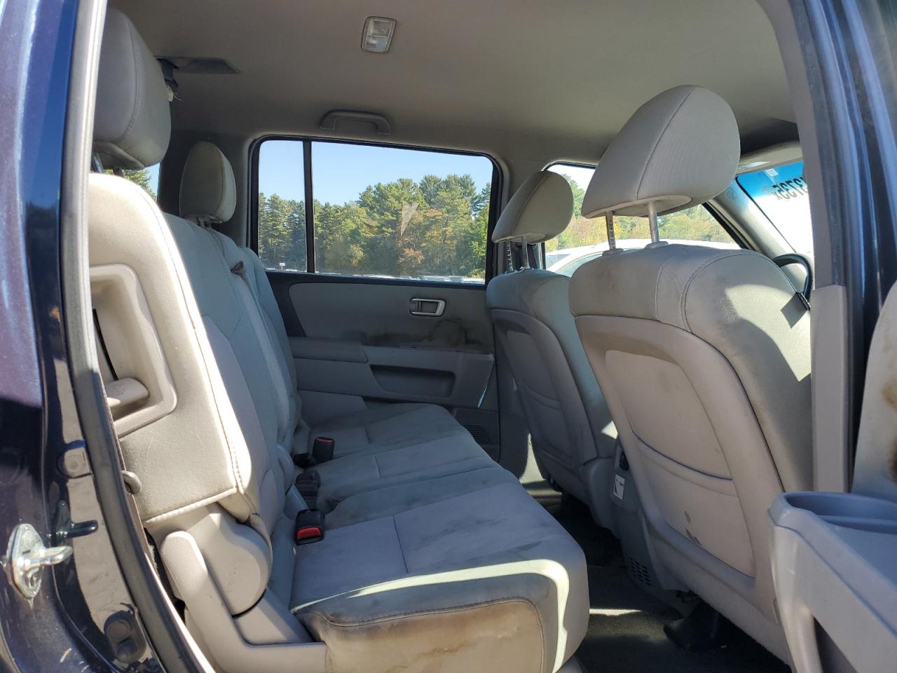 2012 Honda Pilot Ex VIN: 5FNYF4H40CB072015 Lot: 83843735