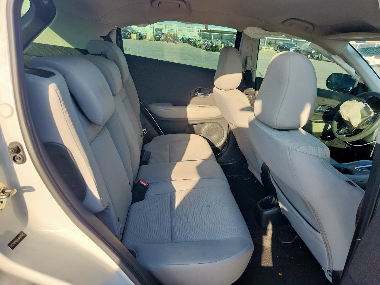 2020 Honda Hr-V Lx VIN: 3CZRU5H32LM702923 Lot: 82381225