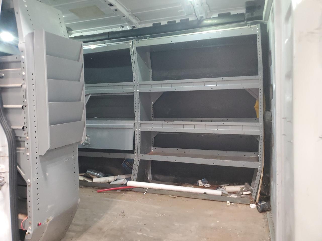 2017 Ford Transit Delivery Van VIN: 1FTYR1CM2HKA10008 Lot: 82662235