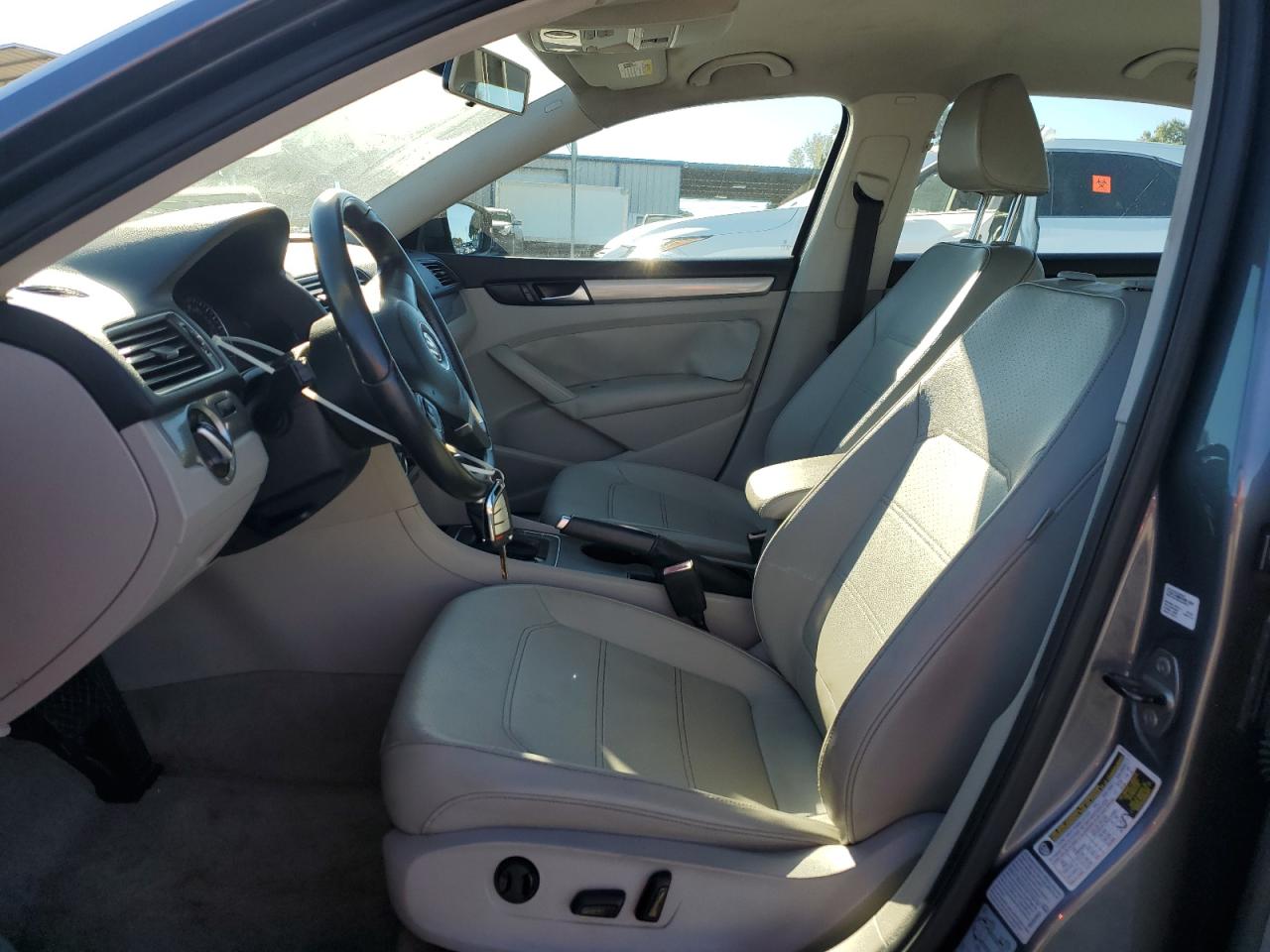 2015 Volkswagen Passat S VIN: 1VWAS7A3XFC007557 Lot: 87121355