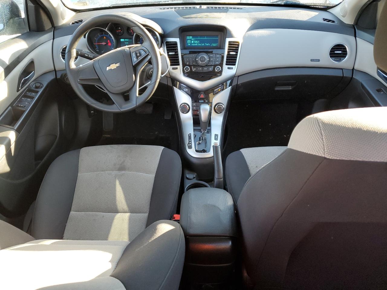 2016 Chevrolet Cruze Limited Ls VIN: 1G1PC5SH0G7205950 Lot: 89673015