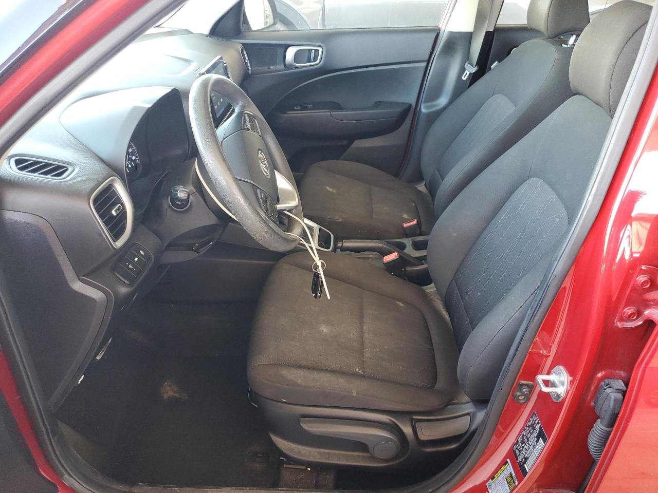 2021 Hyundai Venue Se VIN: KMHRB8A39MU065688 Lot: 89910065