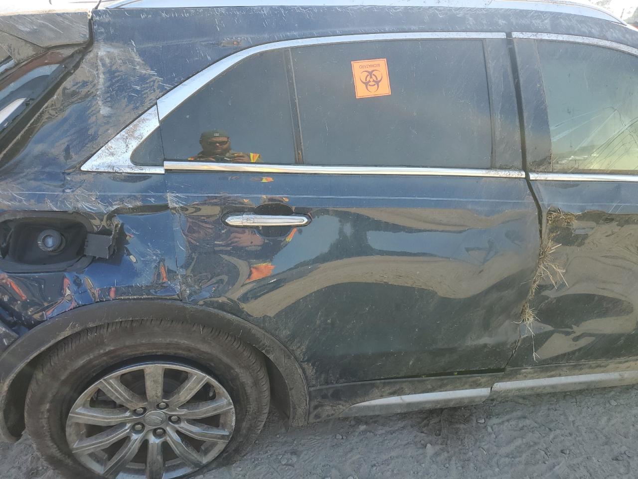 2019 Cadillac Xt4 Premium Luxury VIN: 1GYFZCR41KF143069 Lot: 84481715