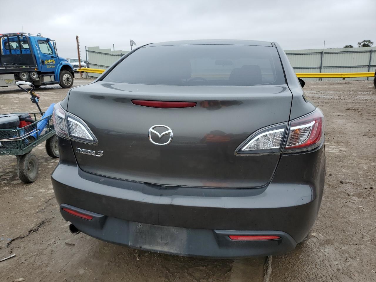 2011 Mazda 3 I VIN: JM1BL1VF9B1449287 Lot: 82224595