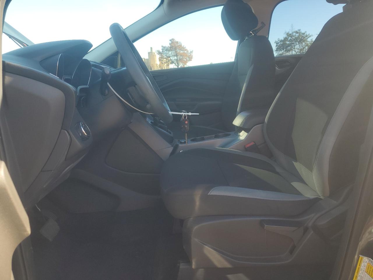 2015 Ford Escape S VIN: 1FMCU0F70FUA92567 Lot: 82299085