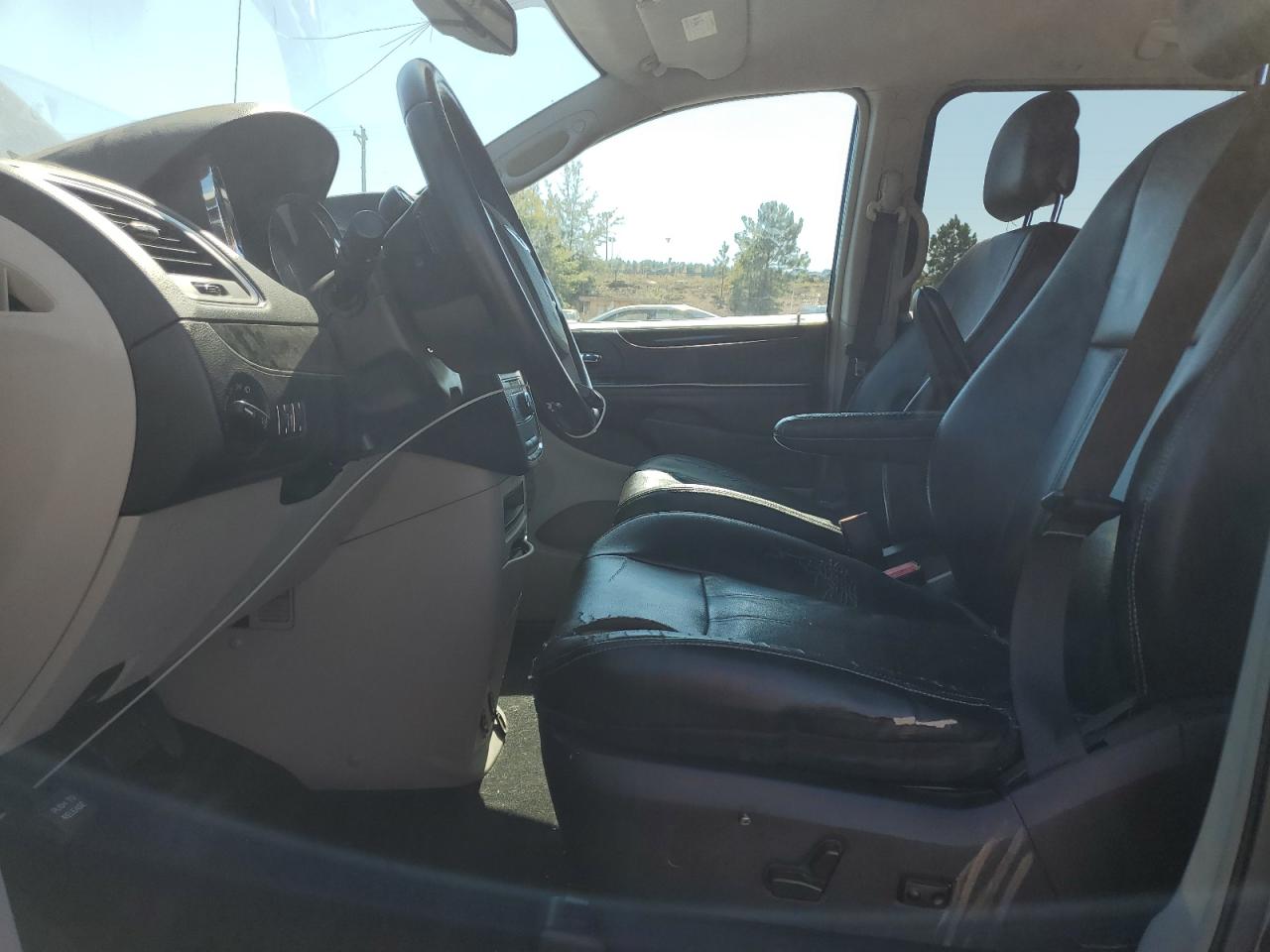 2014 Chrysler Town & Country Touring VIN: 2C4RC1BG4ER218096 Lot: 82602905