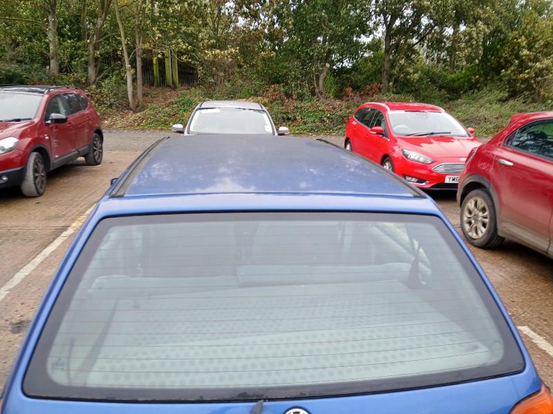 1997 VOLKSWAGEN GOLF 