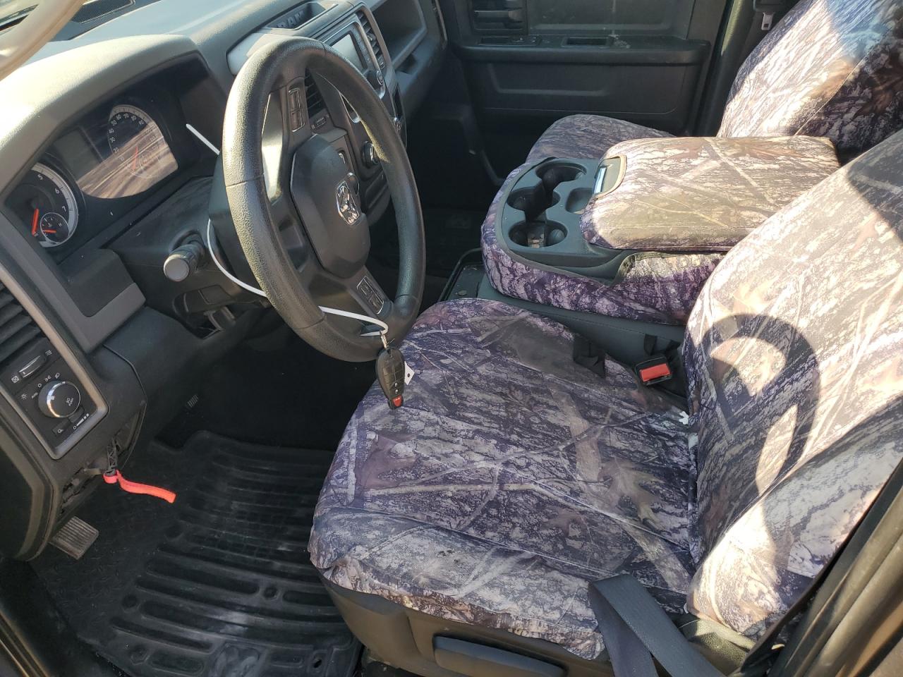 2015 Ram 1500 St VIN: 1C6RR7KT0FS615729 Lot: 86552045