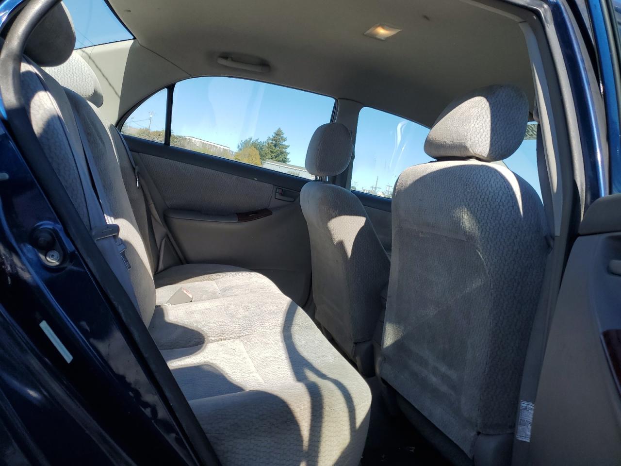 2003 Toyota Corolla Ce VIN: JTDBR32E030011075 Lot: 89577625