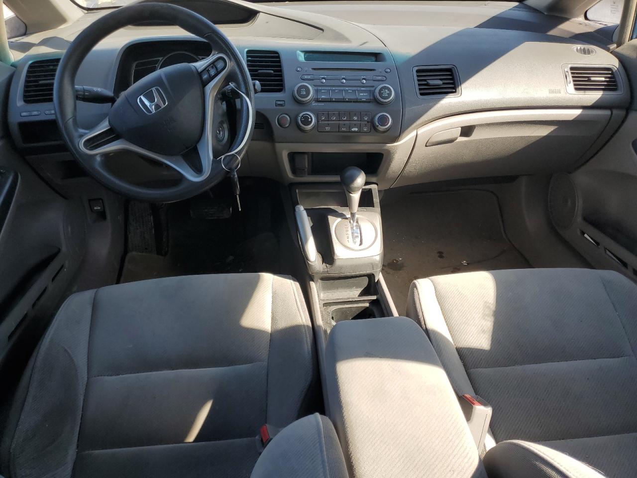 2010 Honda Civic Lx VIN: 19XFA1F50AE049725 Lot: 85856745