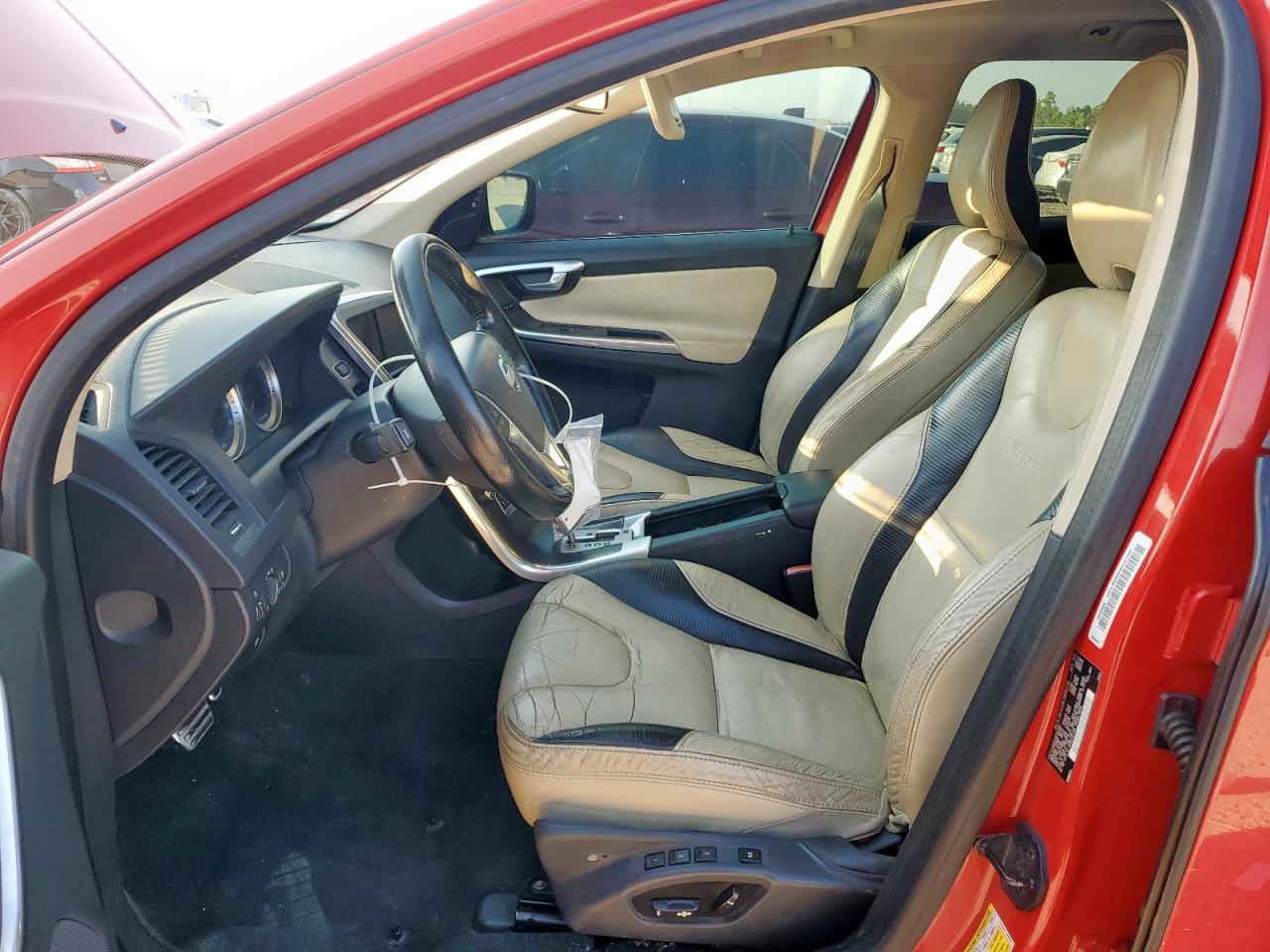 2012 Volvo Xc60 T6 VIN: YV4902DZ3C2302139 Lot: 85341995