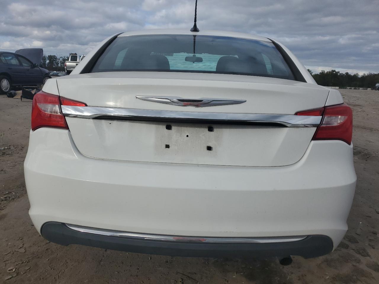 2014 Chrysler 200 Lx VIN: 1C3CCBAB3EN123886 Lot: 86215785