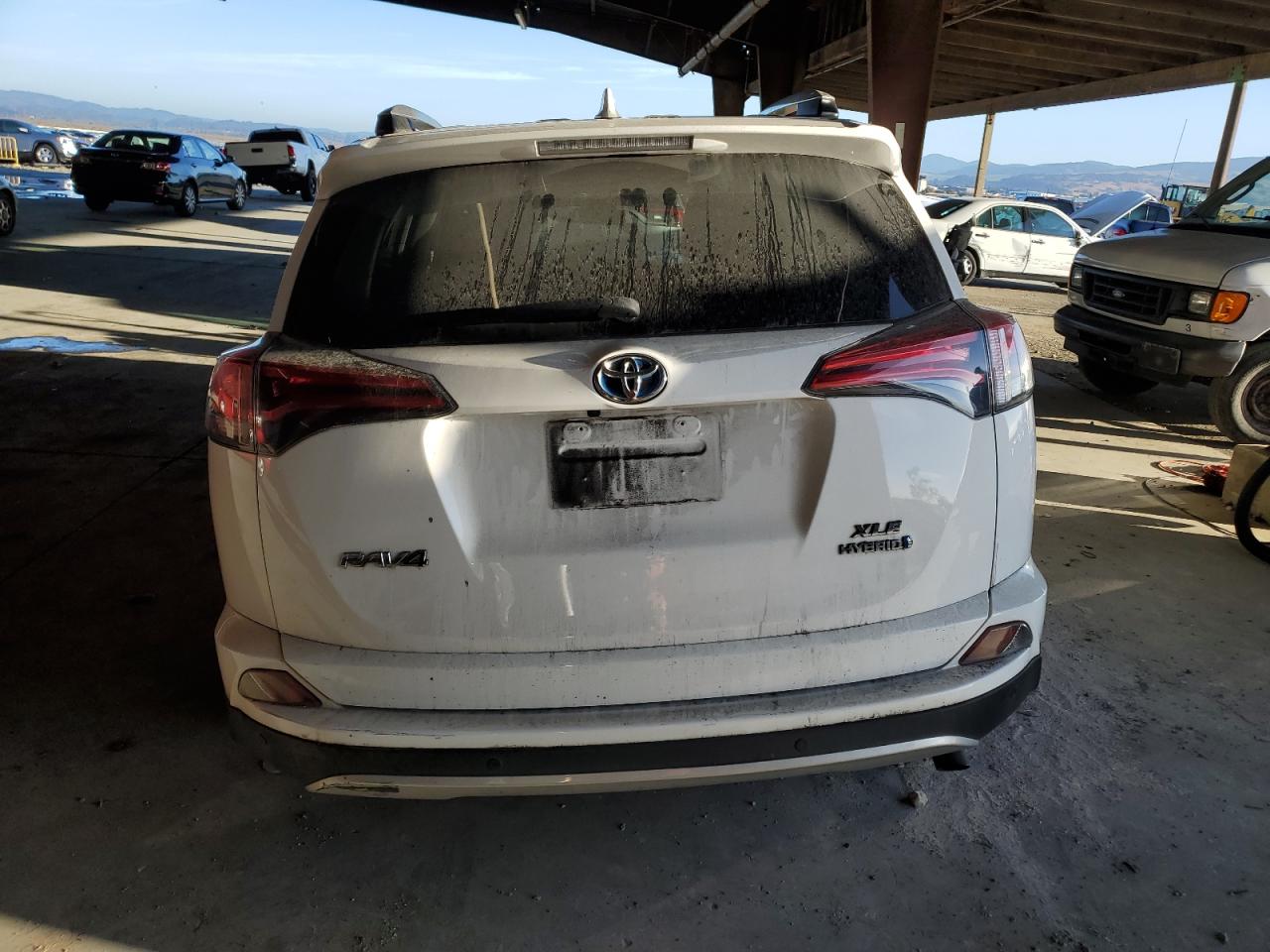 2017 Toyota Rav4 Hv Le VIN: JTMRJREV4HD101415 Lot: 85363175