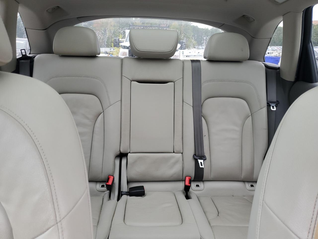 2011 Audi Q5 Premium Plus VIN: WA1LFAFP8BA095761 Lot: 85273105