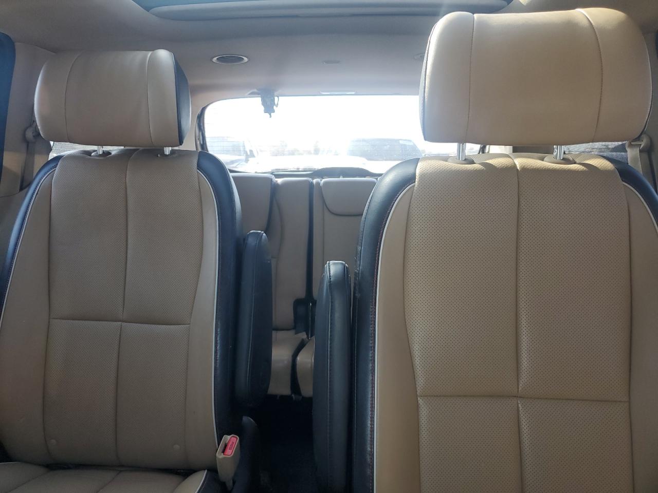 2015 Kia Sedona Sxl VIN: KNDME5C19F6044119 Lot: 82621145