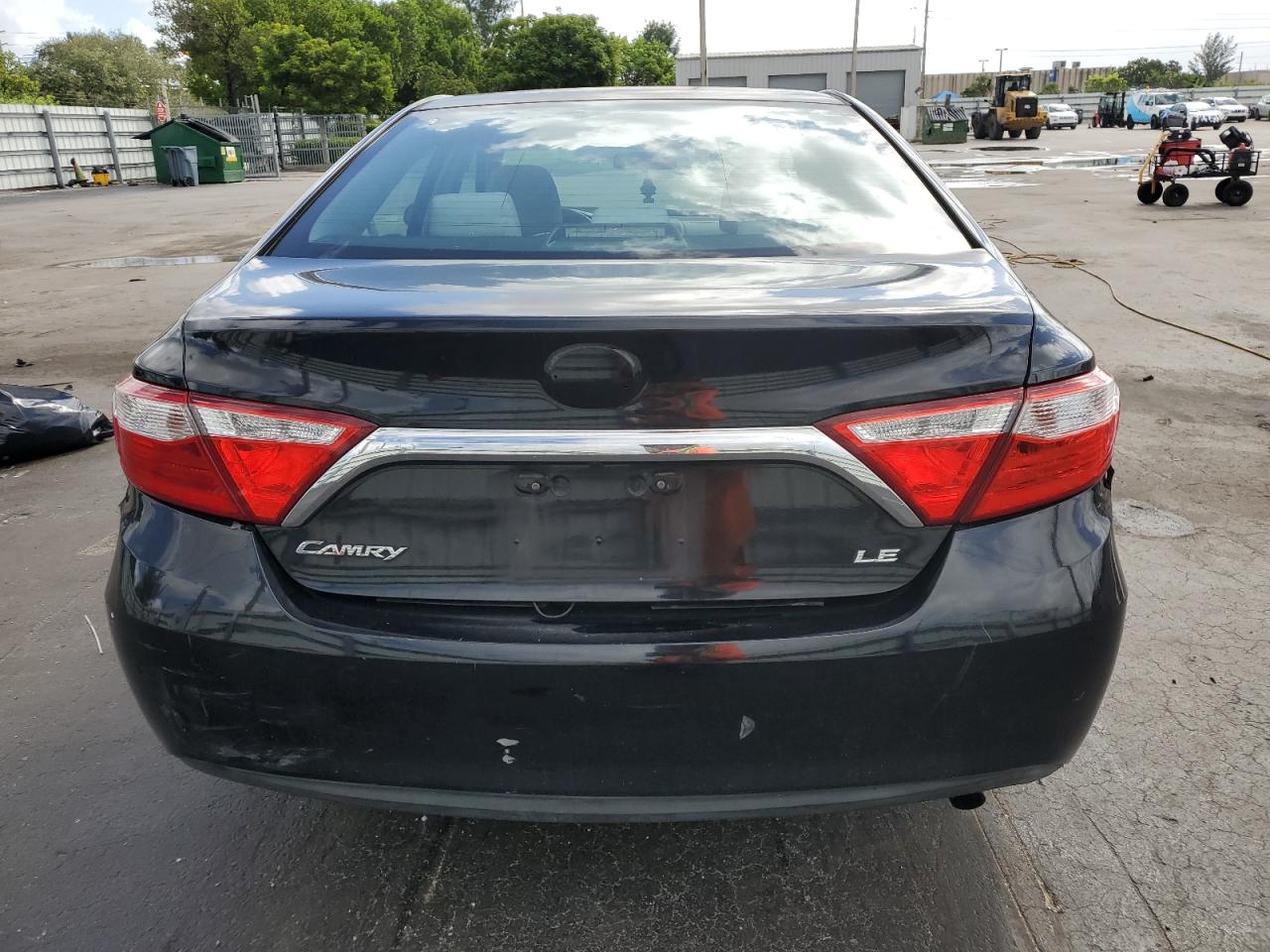2016 Toyota Camry Le VIN: 4T1BF1FK5GU613414 Lot: 84614355