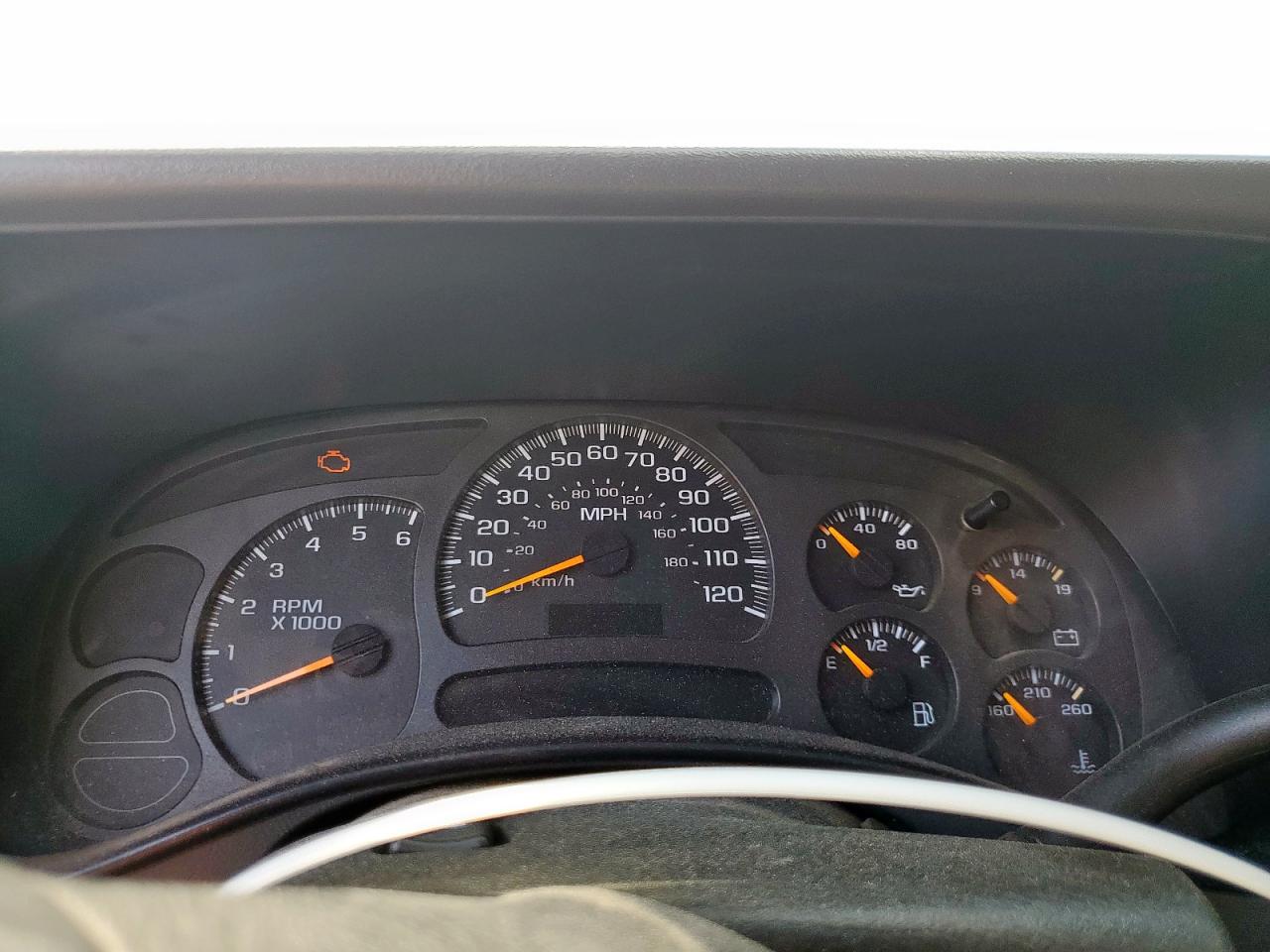 2004 Chevrolet Silverado C1500 VIN: 2GCEC19T941300727 Lot: 85302805