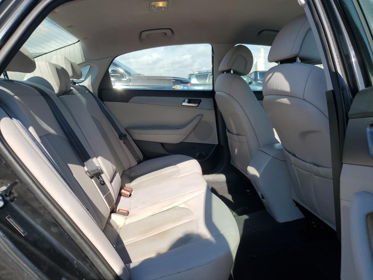 2015 Hyundai Sonata Se VIN: 5NPE24AF0FH011070 Lot: 90124815