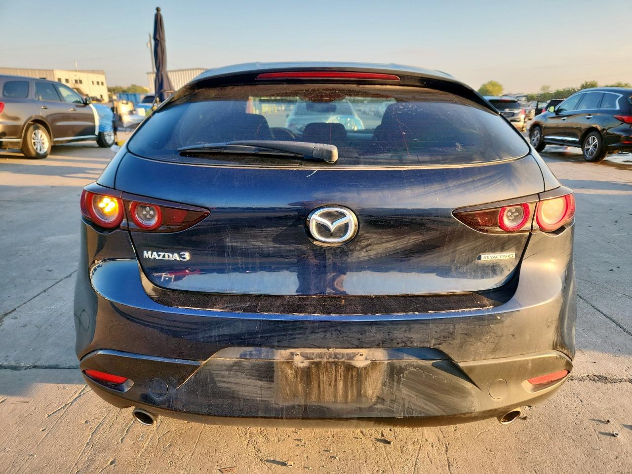 2021 Mazda 3 VIN: JM1BPAJL8M1307564 Lot: 85748445