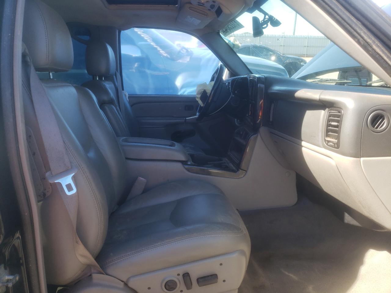 2005 Chevrolet Avalanche K1500 VIN: 3GNEK12Z95G145422 Lot: 81225045