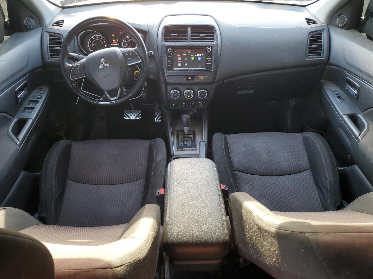 2018 Mitsubishi Outlander Sport Es VIN: JA4AR3AU8JU008848 Lot: 86143295