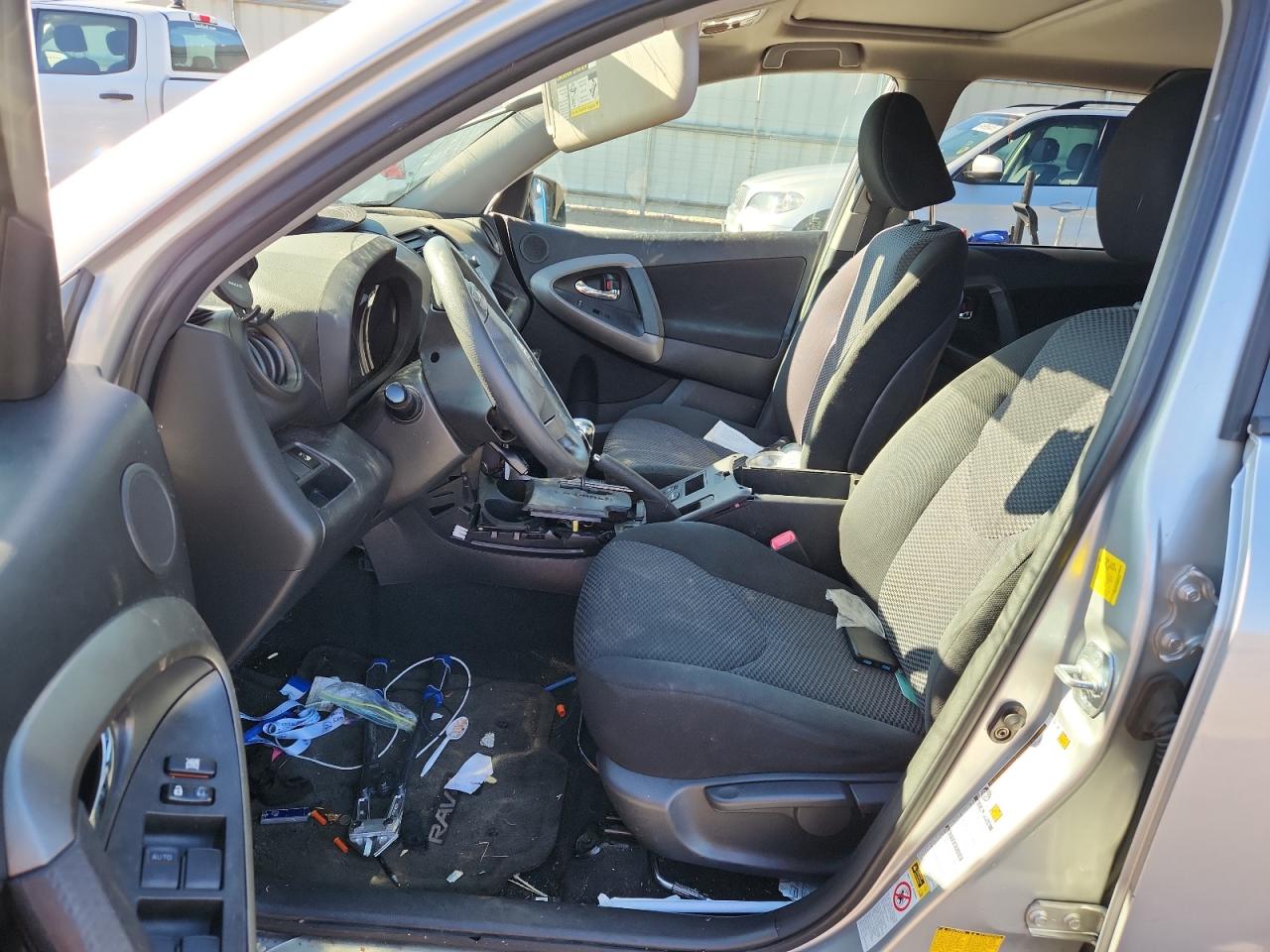 2011 Toyota Rav4 Sport VIN: JTMRK4DV2B5099358 Lot: 85831165