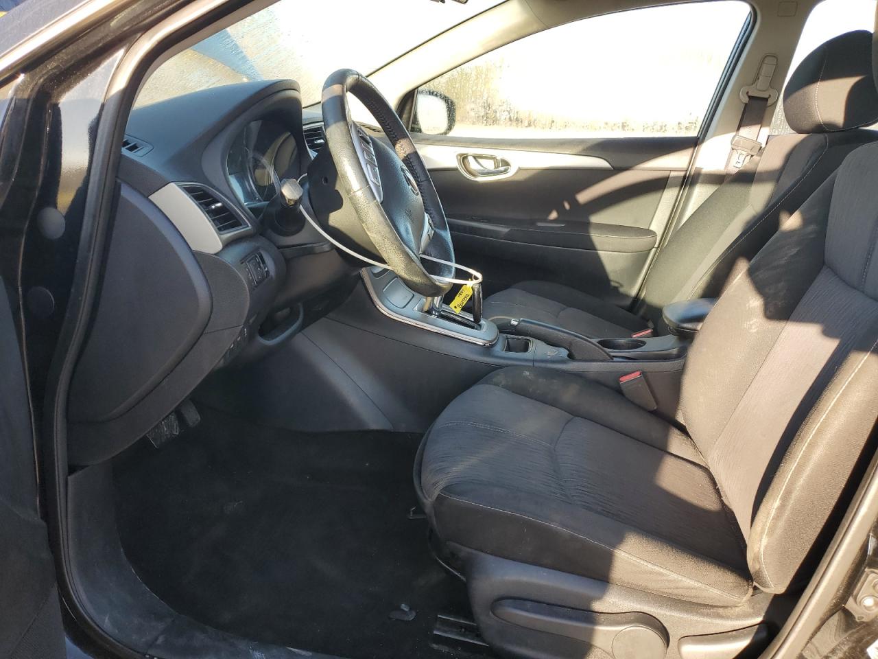 2015 Nissan Sentra S VIN: 3N1AB7AP9FY223755 Lot: 82418925