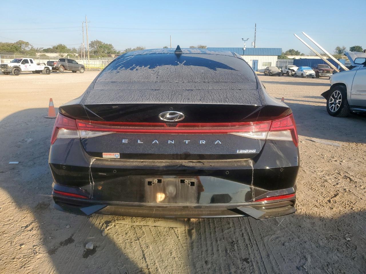2023 Hyundai Elantra Limited VIN: KMHLP4AG0PU609499 Lot: 86320315