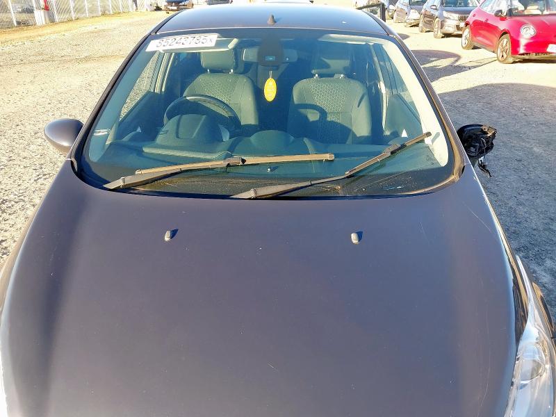 2011 FORD FIESTA TITANIUM 