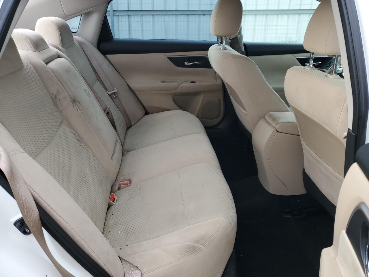 2015 Nissan Altima 2.5 VIN: 1N4AL3AP8FN371966 Lot: 82327905