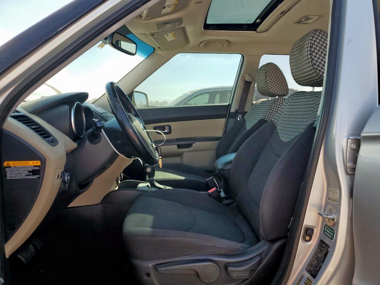 2013 Kia Soul + VIN: KNDJT2A67D7773717 Lot: 86428395