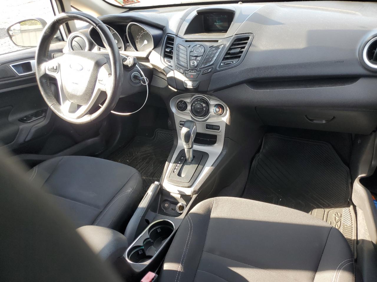 2015 Ford Fiesta Se VIN: 3FADP4EJ9FM208136 Lot: 85289215