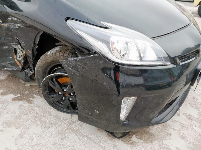 2015 TOYOTA PRIUS HYBRID 