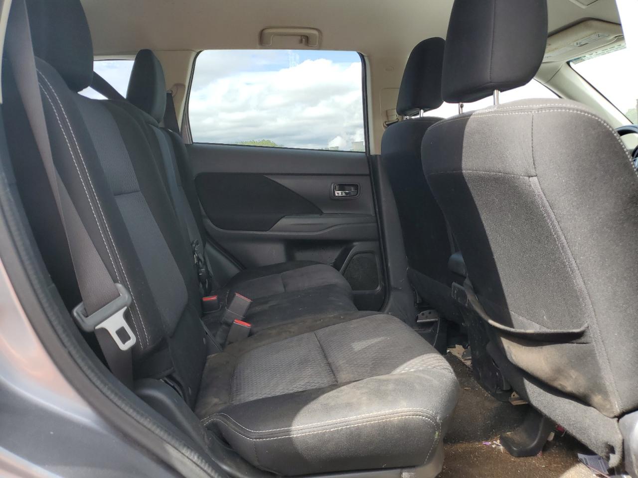 2018 Mitsubishi Outlander Se VIN: JA4AZ3A36JZ056858 Lot: 82248625