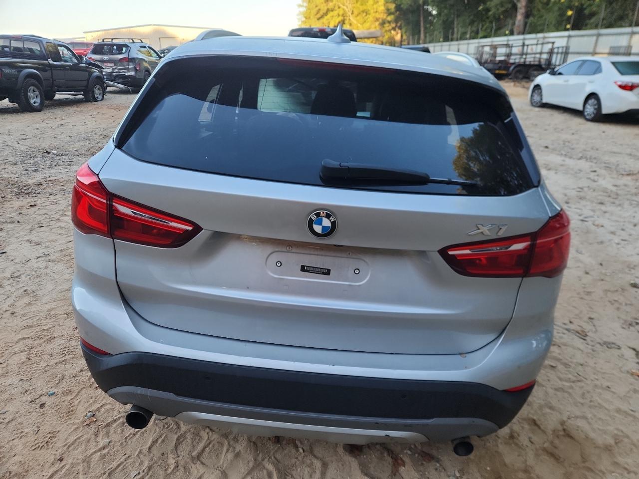 2018 BMW X1 Sdrive28I VIN: WBXHU7C33J5L05523 Lot: 84926235