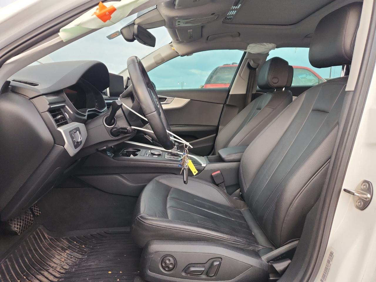 2017 Audi A4 Premium Plus VIN: WAUENAF43HN003493 Lot: 89635015