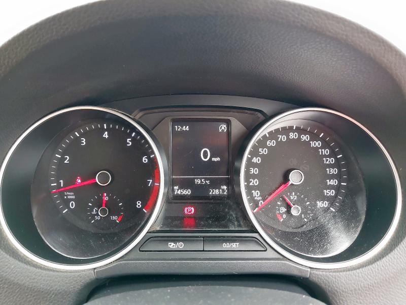 2015 VOLKSWAGEN POLO 1.0 SE 5DR