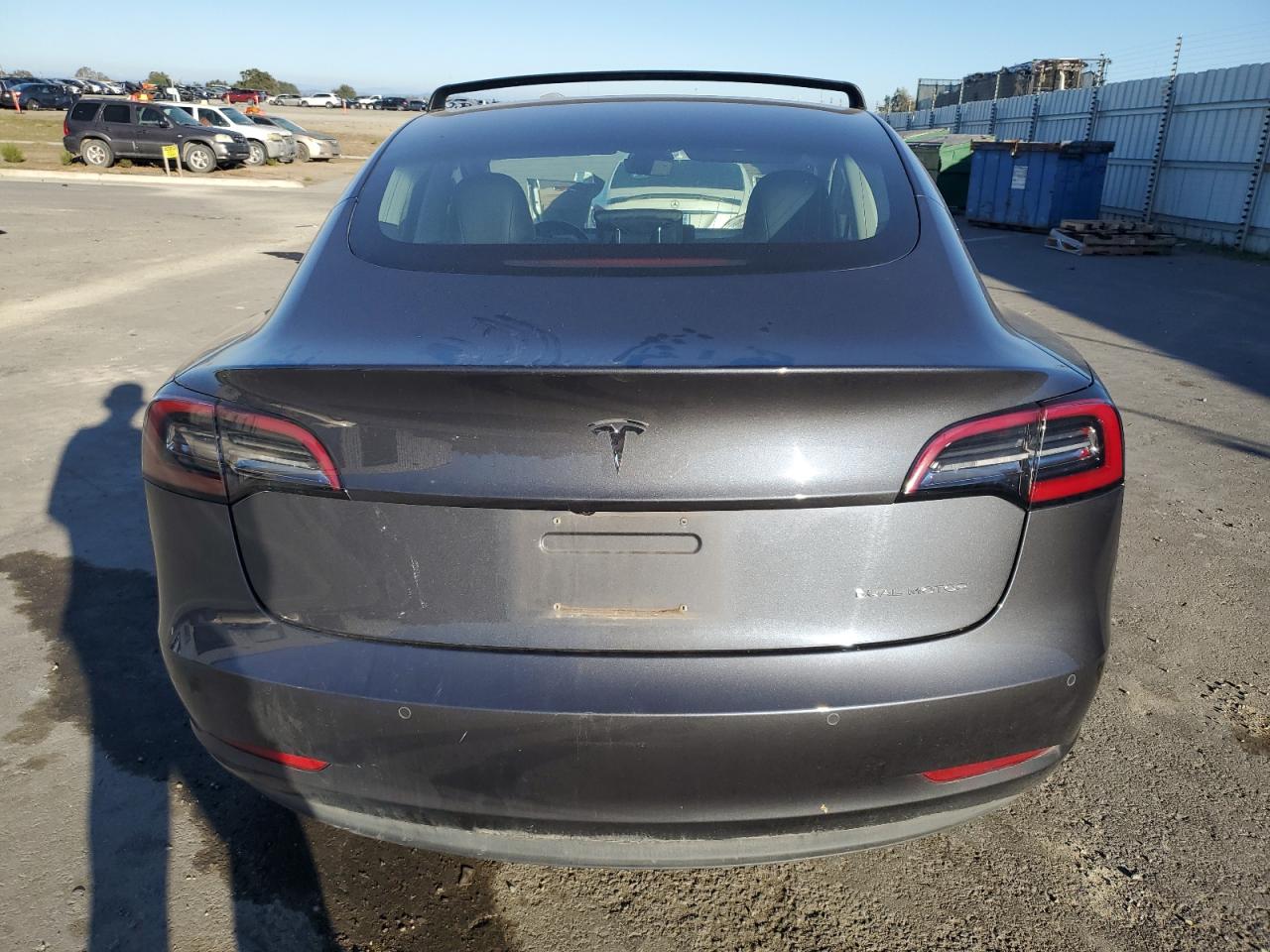 2018 Tesla Model 3 VIN: 5YJ3E1EB7JF073724 Lot: 87224835