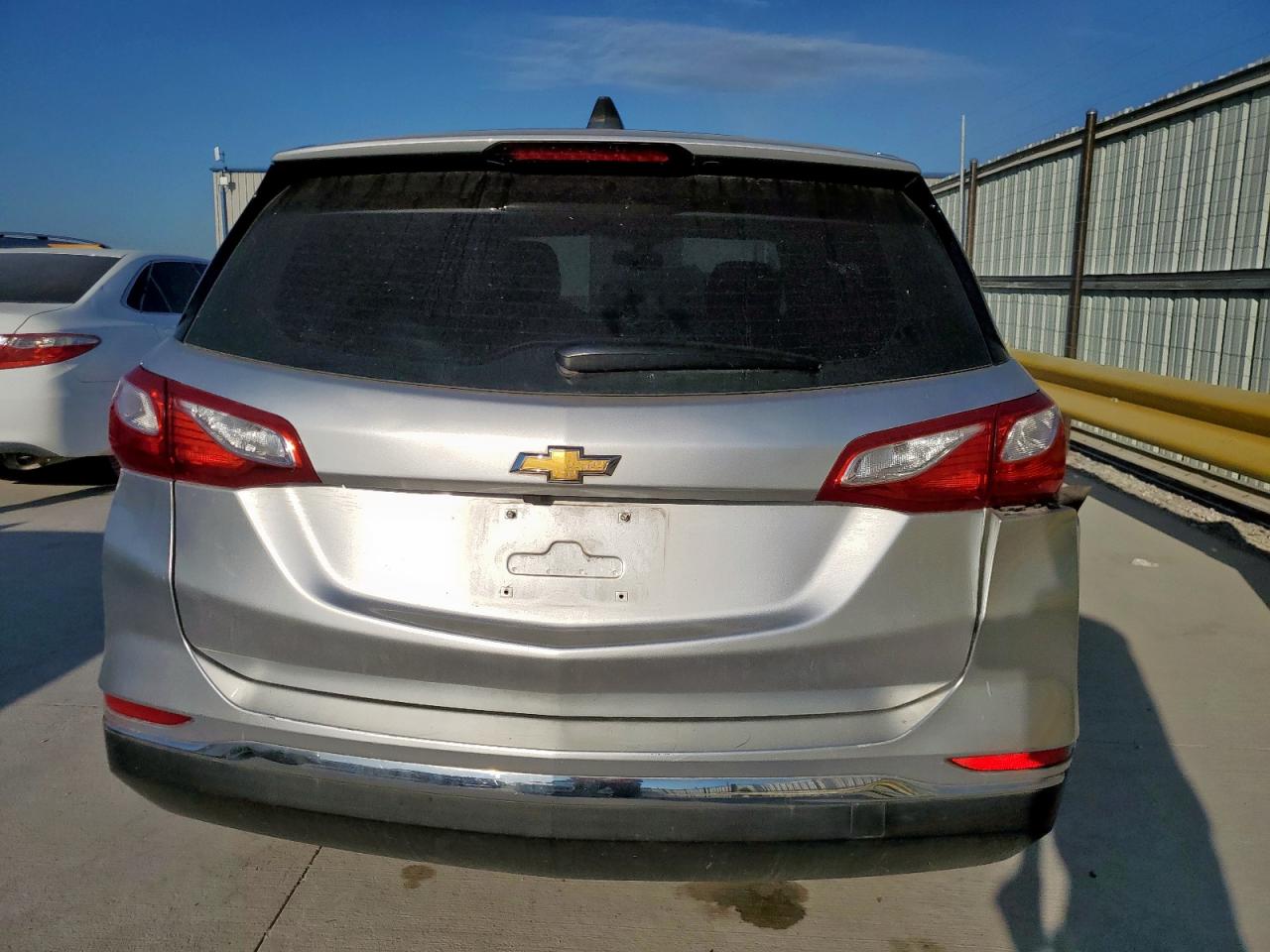 2018 Chevrolet Equinox Ls VIN: 2GNAXHEVXJ6284434 Lot: 82247225