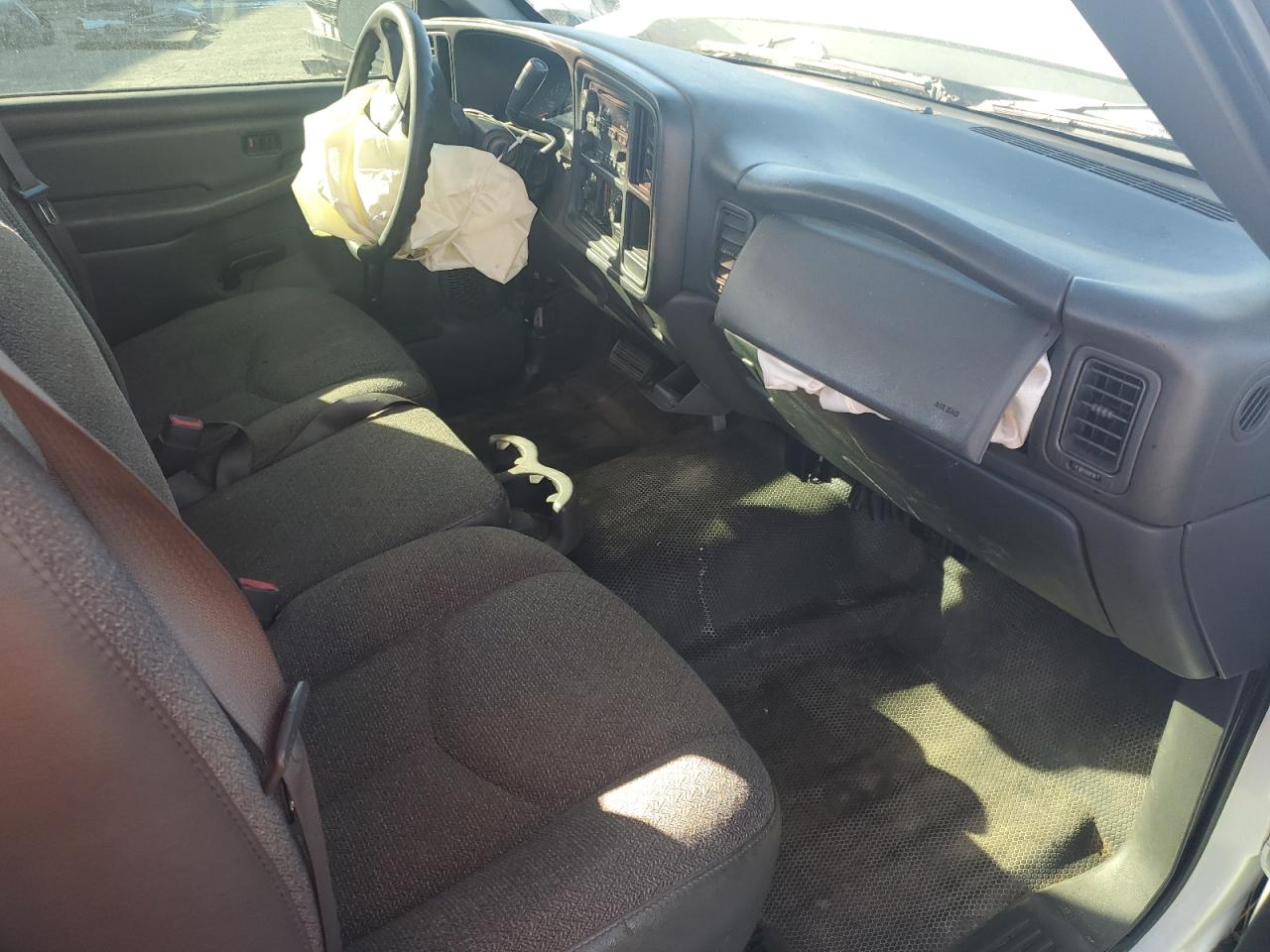 2006 Chevrolet Silverado C1500 VIN: 1GCEC14XX6Z302815 Lot: 85878565