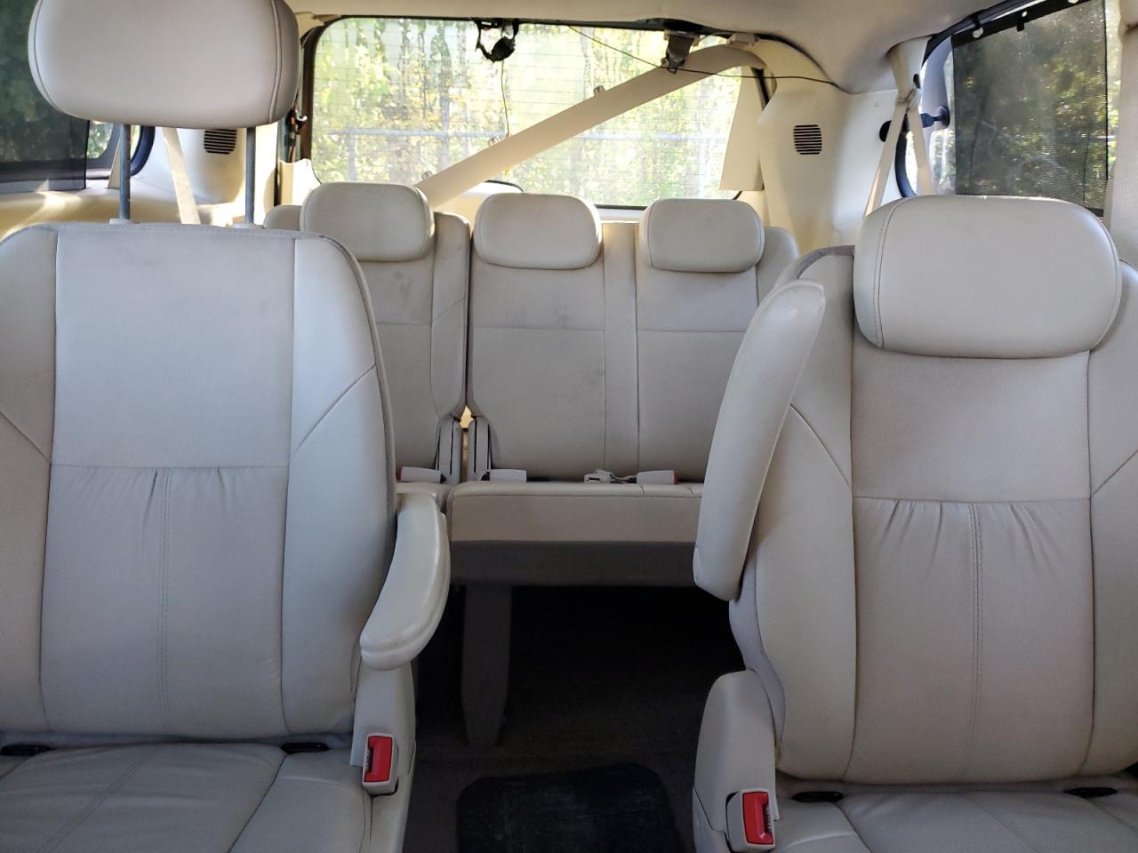 2010 Chrysler Town & Country Limited VIN: 2A4RR6DX0AR448473 Lot: 80522045