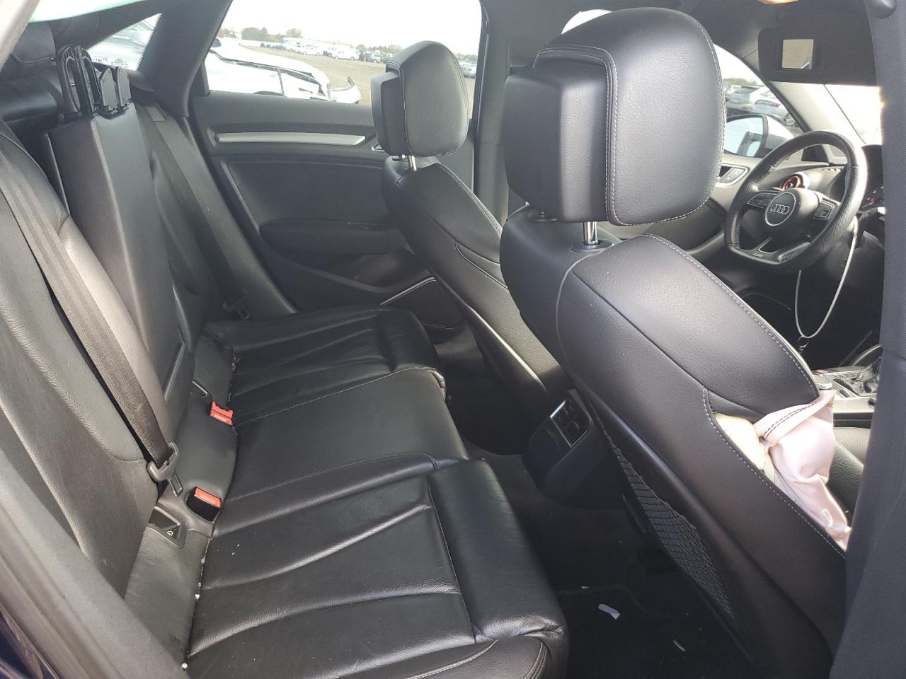 2017 Audi S3 Premium Plus VIN: WAUB1GFFXH1069808 Lot: 82550115