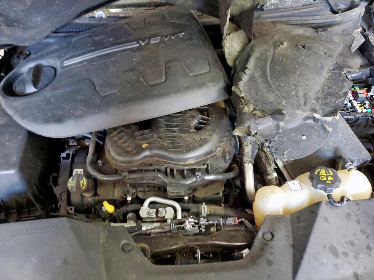 2020 Jeep Cherokee Latitude Plus VIN: 1C4PJMLX1LD518515 Lot: 82282785