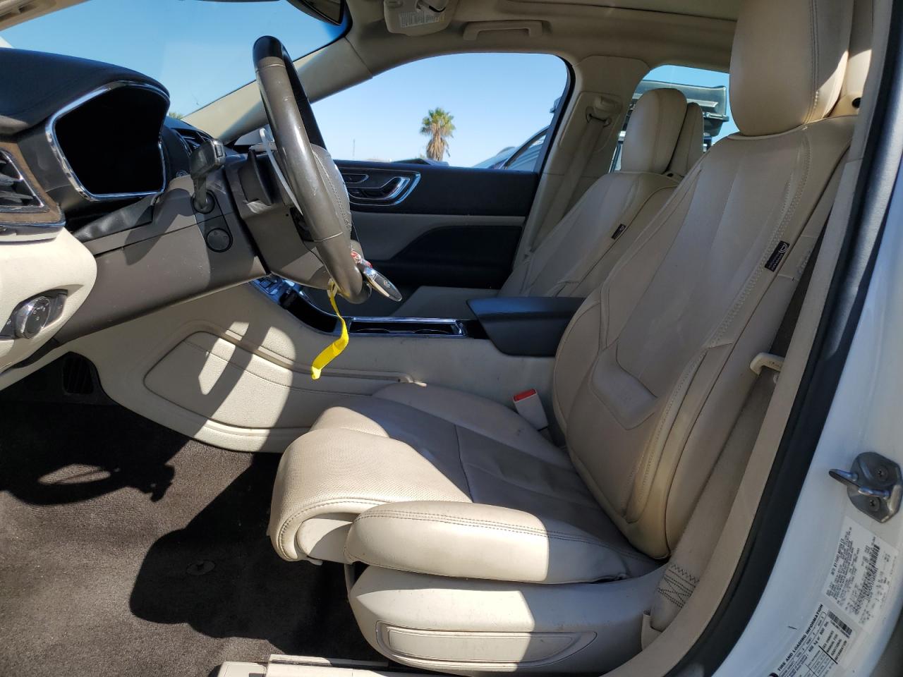 2018 Lincoln Continental Reserve VIN: 1LN6L9NC1J5602981 Lot: 85561575